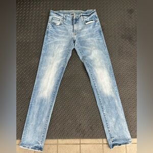 American Eagle Outfitters Blue Skinny Jeans with Vintage Wash